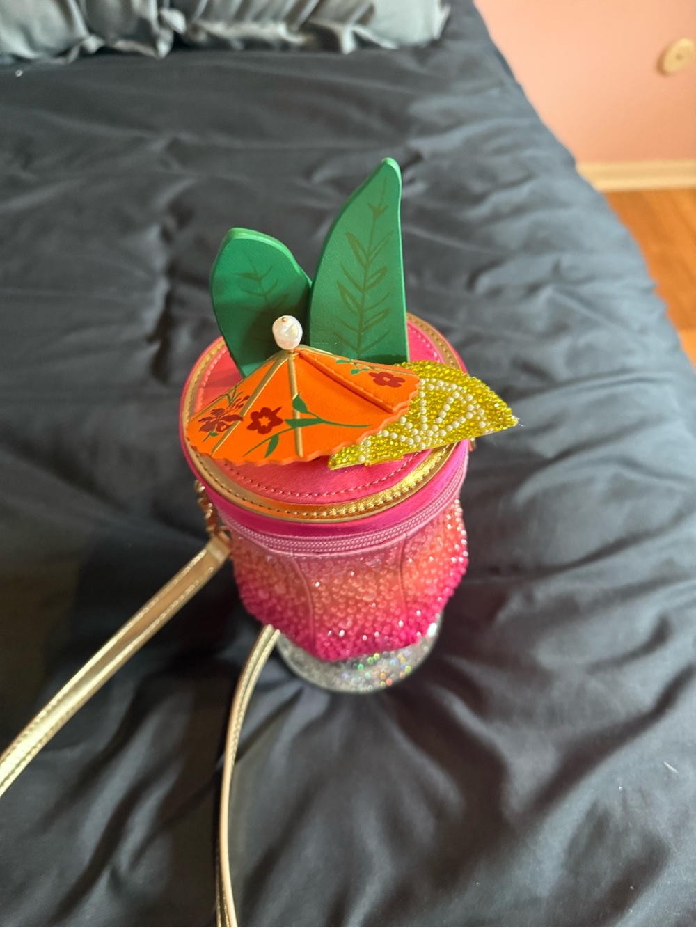 Betsey Johnson Pink Orange Ombre Cocktail Shimmer Crossbody Bag - Picture 3 of 6